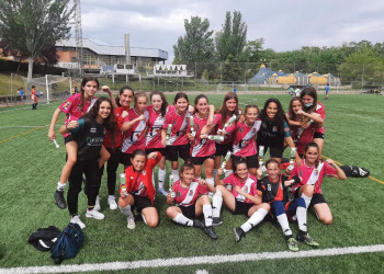 El Femenino Infantil A del Colmenar, Campeonas de Liga 2021-22